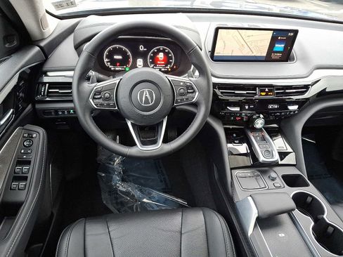 Used 2023 Acura MDX SH-AWD w/ Technology Package image 11