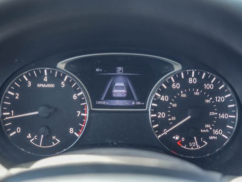 Used 2018 Nissan Altima 2.5 SV FWD image 25