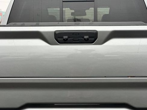 Used 2025 GMC Sierra 1500 SLT w/ SLT Premium Plus Package AWD/4WD image 51