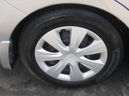 Used 2013 Subaru Impreza 2.0i AWD/4WD image 5