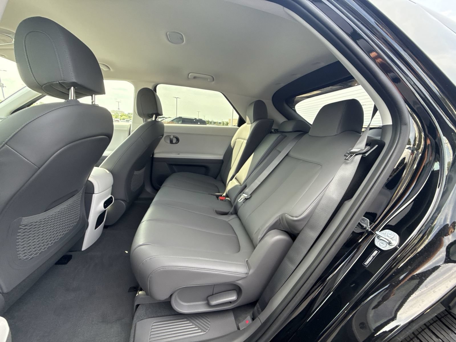 New 2026 Hyundai Ioniq 5 SEL AWD/4WD image 23