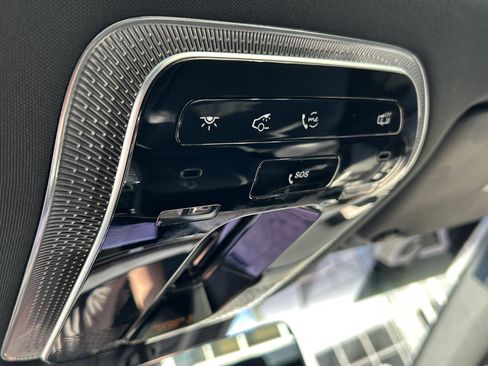 Certified 2023 Mercedes-Benz EQS 580 4MATIC Sedan image 37