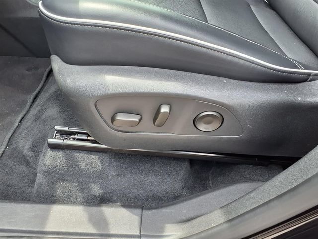 Used 2025 Buick Enclave Preferred AWD/4WD image 43