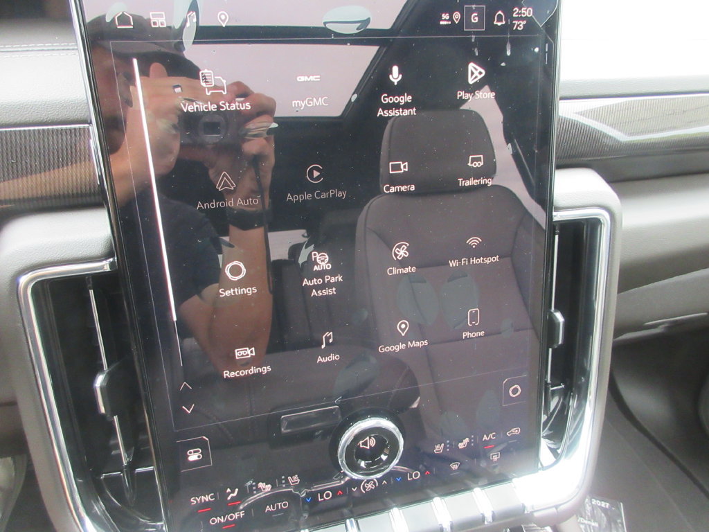 New 2027 GMC Yukon Elevation w/ Technology Package AWD/4WD image 19