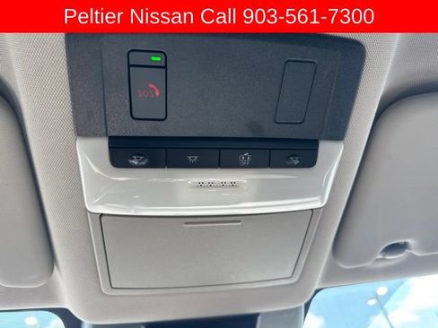 Used 2021 Nissan Rogue SV FWD image 22