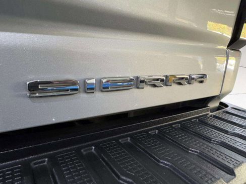 Used 2023 GMC Sierra 2500 Denali image 26