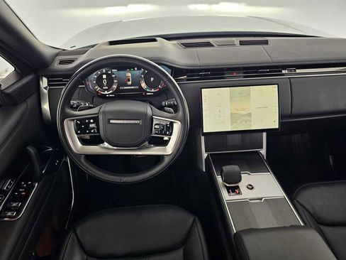 Used 2024 Land Rover Range Rover Autobiography AWD/4WD image 18