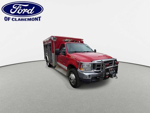 Used 2003 Ford F550 4x4 Regular Cab Super Duty image 3