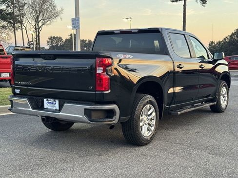 Used 2023 Chevrolet Silverado 1500 LT image 10