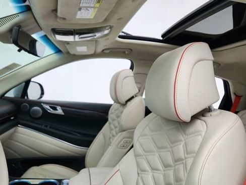 Used 2025 Genesis GV80 3.5T e-SC image 34