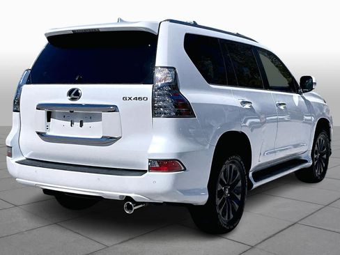 Used 2023 Lexus GX 460 Premium w/ Premium Package image 13