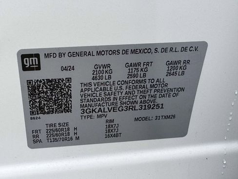 Used 2024 GMC Terrain SLT image 26