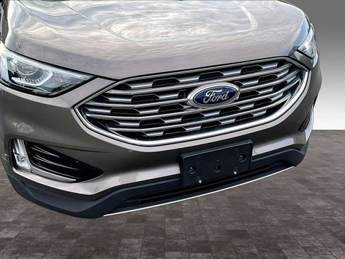 Used 2019 Ford Edge SEL w/ Equipment Group 201A AWD/4WD image 4