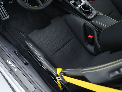Used 2026 Porsche 911 GT3 RWD image 26
