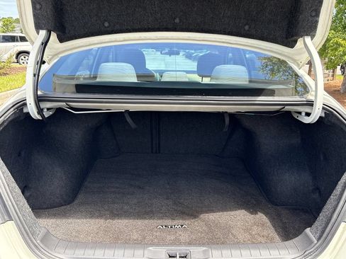 Used 2015 Nissan Altima 2.5 S w/ Special Edition Package FWD image 24