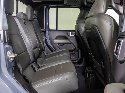 New 2026 Jeep Gladiator Mojave image 40