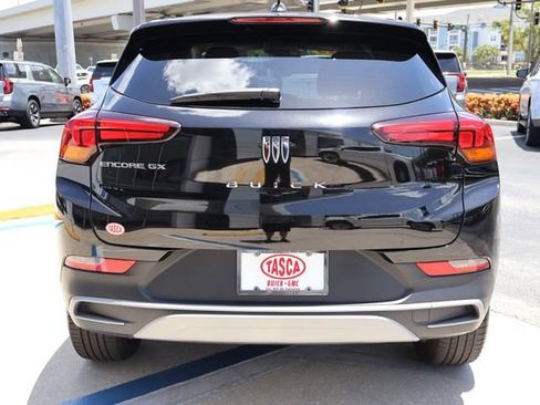 Used 2025 Buick Encore GX Preferred FWD image 6