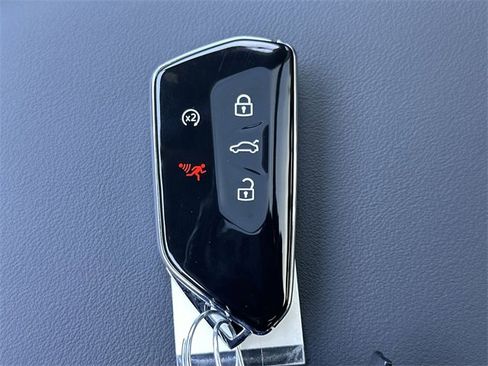 New 2026 Volkswagen Tiguan SE R-Line image 37