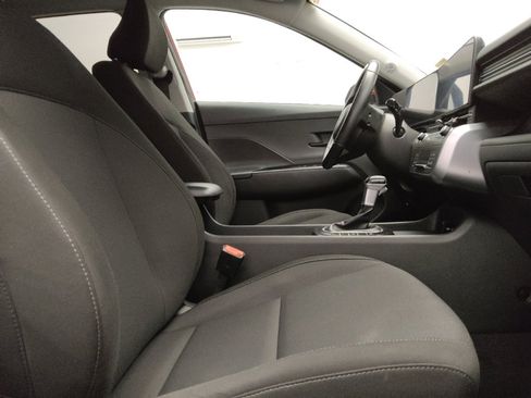 Used 2024 Hyundai Kona SEL image 21