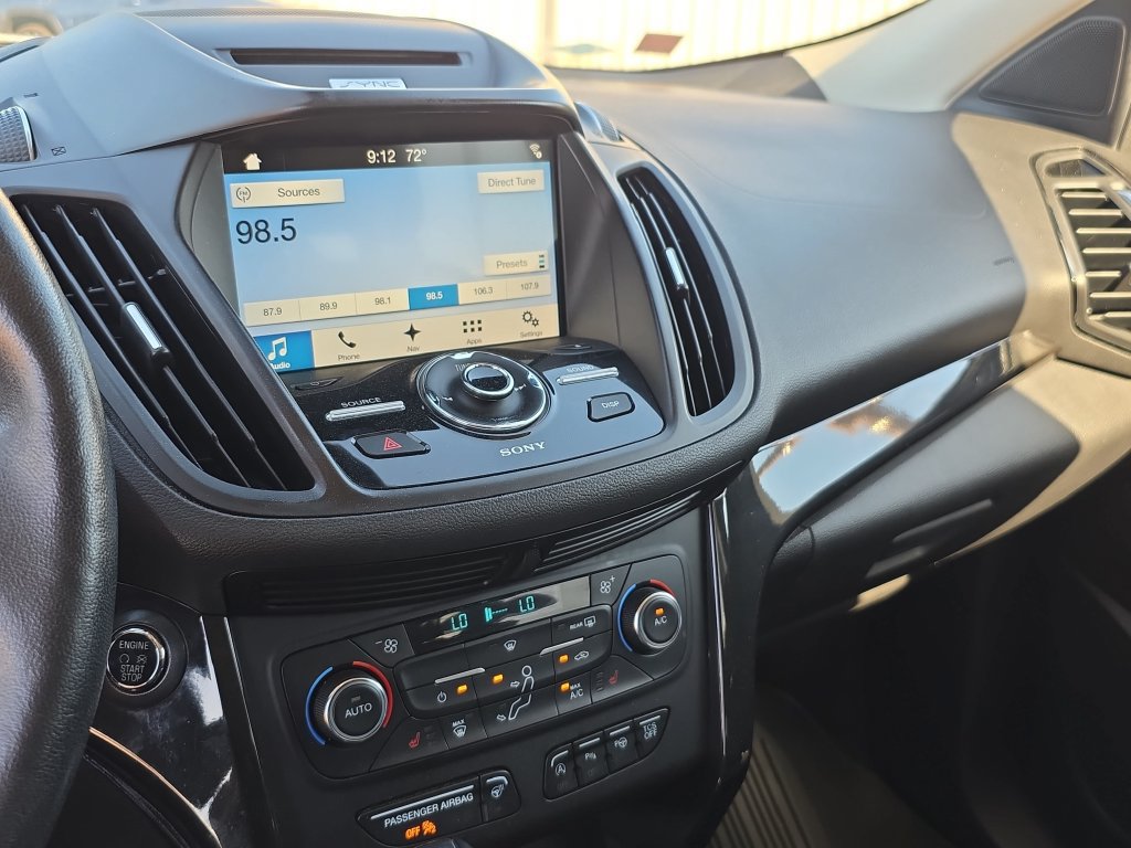 Used 2017 Ford Escape Titanium w/ Equipment Group 301A AWD/4WD image 27