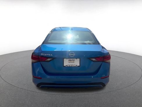 Used 2025 Nissan Sentra SV FWD image 12