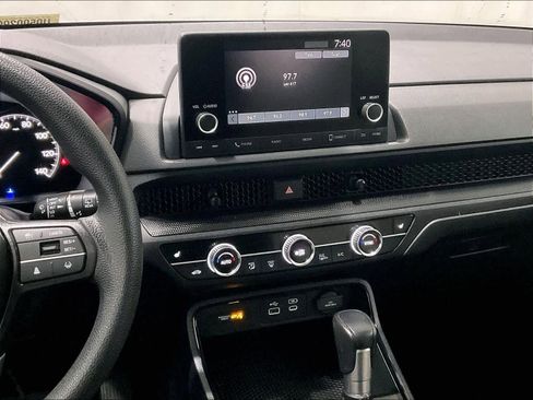 Used 2024 Honda CR-V EX image 18