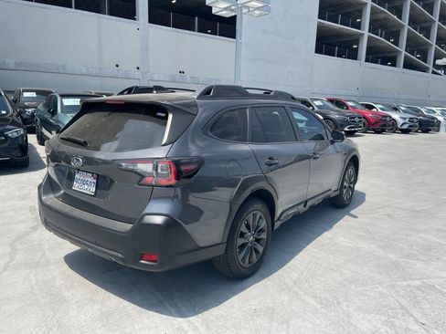 Used 2023 Subaru Outback Onyx Edition XT AWD/4WD image 7