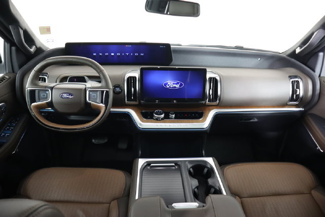 Certified 2025 Ford Expedition Max King Ranch AWD/4WD image 32
