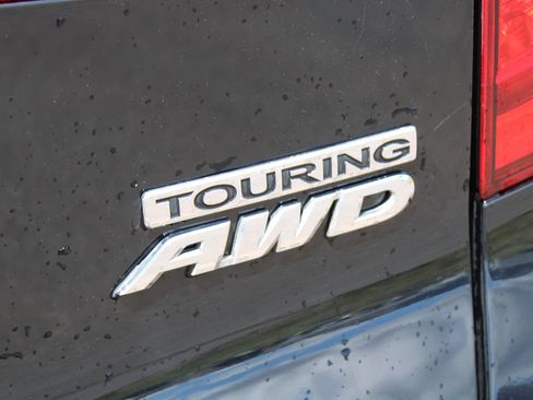 Used 2017 Honda Pilot Touring image 18