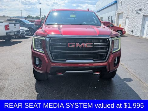 Used 2024 GMC Yukon XL AT4 w/ Technology Package AWD/4WD image 2