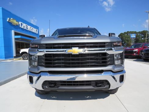 New 2026 Chevrolet Silverado 2500 LT AWD/4WD image 6