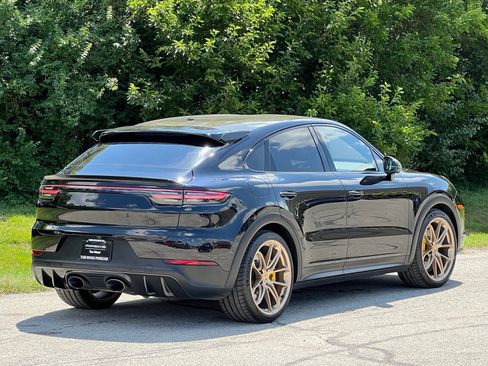 Used 2022 Porsche Cayenne Turbo GT AWD/4WD image 6
