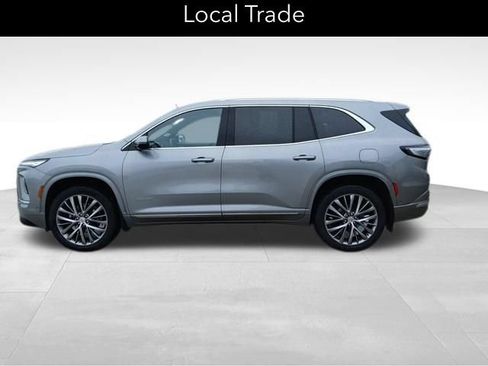 Certified 2026 Buick Enclave Avenir w/ Super Cruise Package AWD/4WD image 2