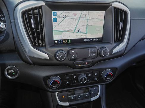 Used 2023 GMC Terrain SLT w/ Infotainment Package II AWD/4WD image 9