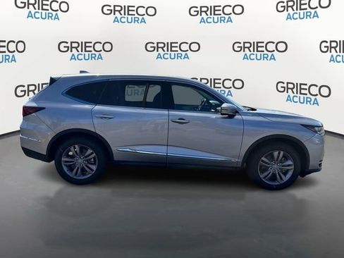 New 2026 Acura MDX SH-AWD image 5