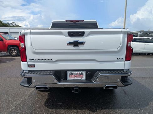 Used 2025 Chevrolet Silverado 1500 LTZ w/ LTZ Premium Package AWD/4WD image 4