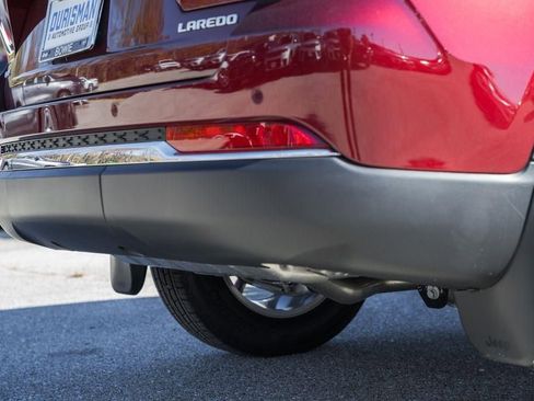 New 2025 Jeep Grand Cherokee Laredo X w/ Luxury Tech Group I image 9