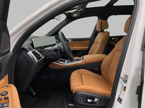 New 2026 BMW X5 M60i image 33