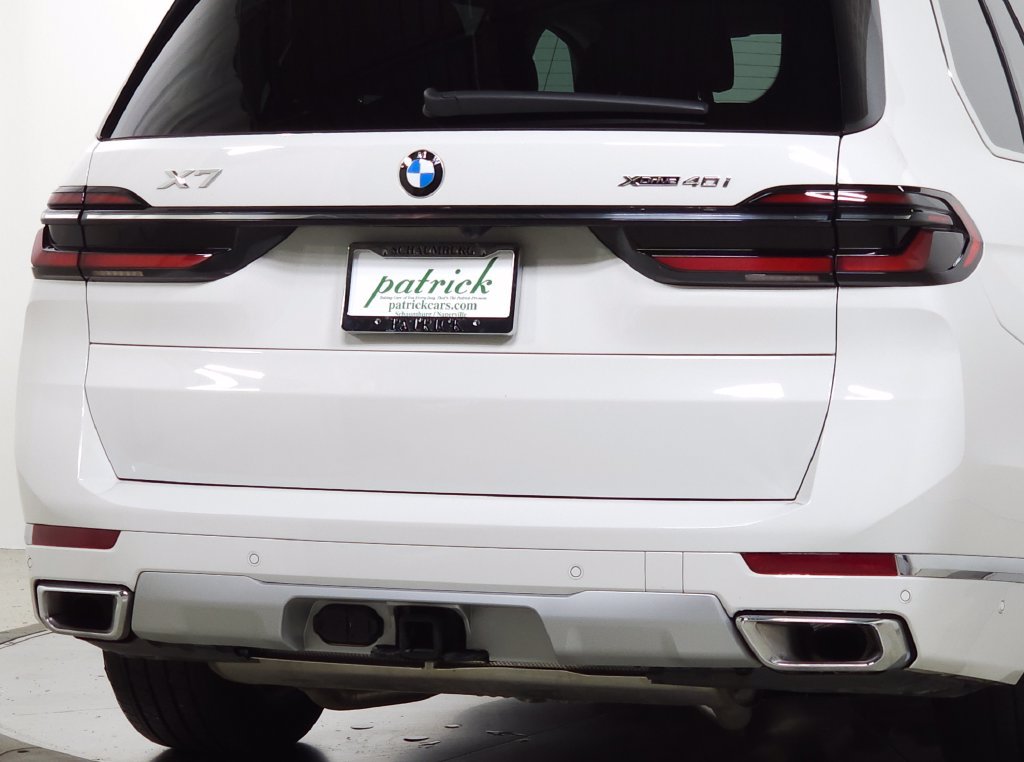 Used 2026 BMW X7 xDrive40i w/ Premium Package AWD/4WD image 10