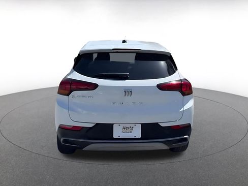 Used 2025 Buick Encore GX Preferred AWD/4WD image 12