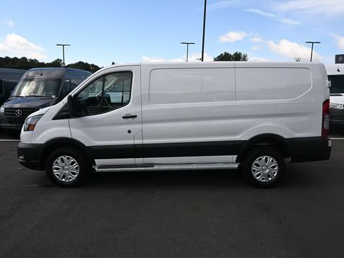 Used 2025 Ford Transit 250 Low Roof w/ Exterior Upgrade Package RWD image 3
