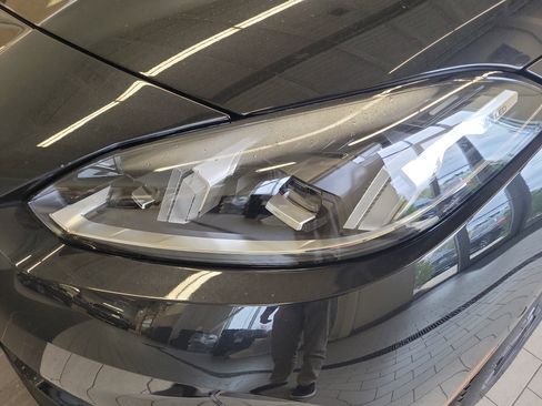 Used 2025 BMW 228i xDrive image 9