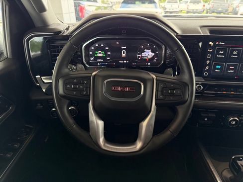 Used 2024 GMC Sierra 1500 Elevation w/ Elevation Premium Package AWD/4WD image 17