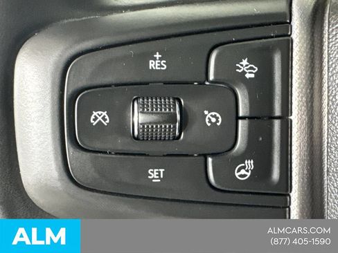Used 2024 GMC Yukon Denali w/ LPO, Illumination Package AWD/4WD image 30