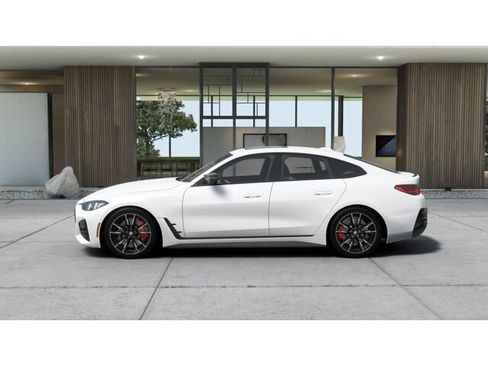 New 2026 BMW M440i w/ Premium Package RWD image 4