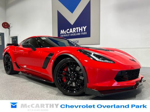 Used 2019 Chevrolet Corvette Z06 RWD image 1