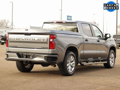 Used 2021 Chevrolet Silverado 1500 Custom w/ LPO, Dark Essentials Package image 7