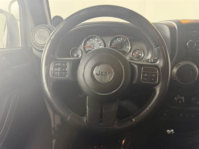 Used 2014 Jeep Wrangler Unlimited Sport w/ Quick Order Package 24S AWD/4WD image 13