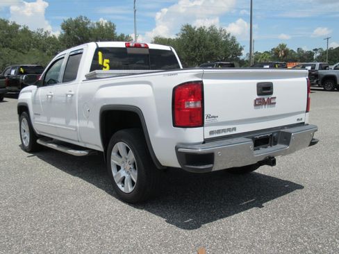 Used 2015 GMC Sierra 1500 SLE w/ SLE Value Package RWD image 5