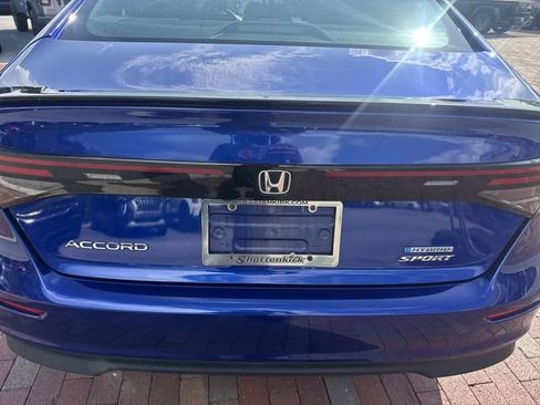 Used 2023 Honda Accord Sport image 8